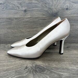 Yves Saint Laurent YSL Size 10 Pointed Toe Heels Leather Made in Italy 10M